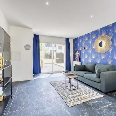 1 Apartment