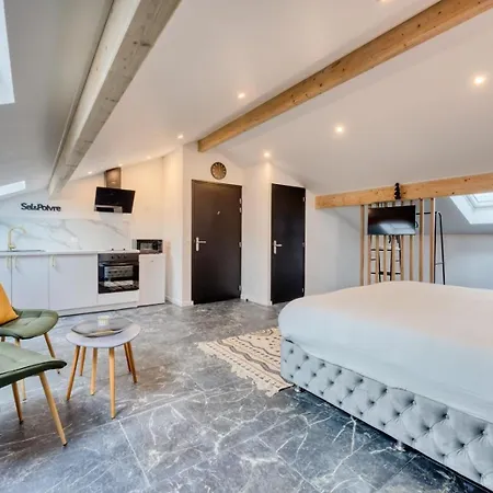 1 Apartment Coubron