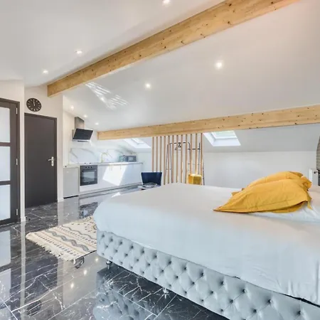 Apartment 1 Coubron