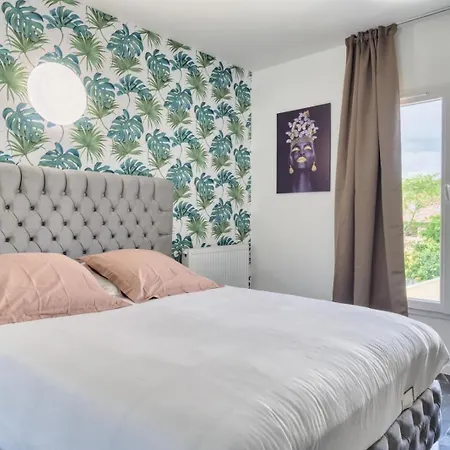 Apartamento 1 *
